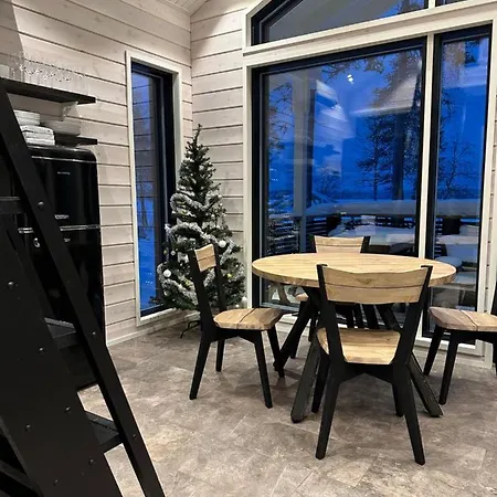 Norvamaja With A View, Sauna And Jacuzzi * Рованиеми
